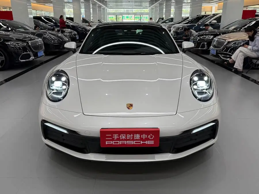 Porsche 911 2020 Carrera 3.0T