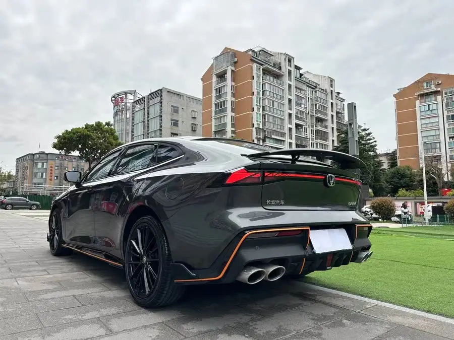 Changan UNI-V 2022 1.5T Premium