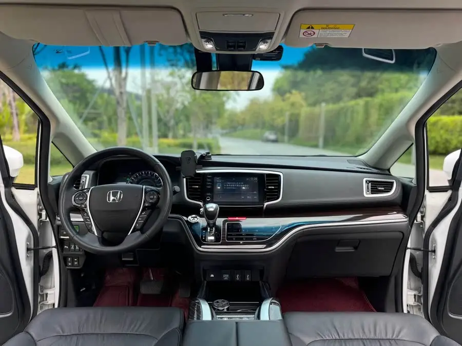 Odyssey 2019 2.0L Sharp Premium Edition