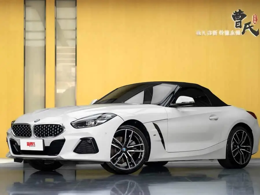 بي ام دبليو Z4 2022 sDrive 25i حزمة رياضية M