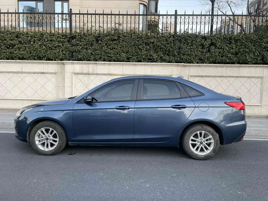 Ford Focus 2019 Facelift 1.5L Automatic Quality Enjoyment Edition (Tire Pressure Monitoring) National VI