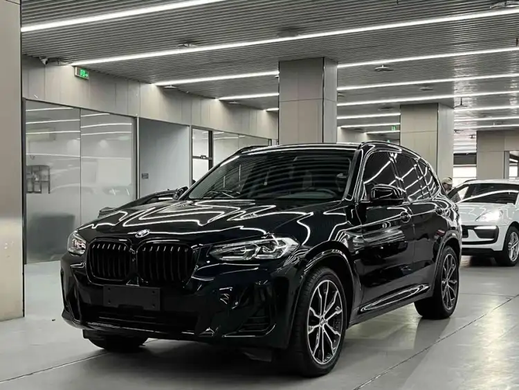 BMW X3 2022 xDrive30i Leading M Night Package