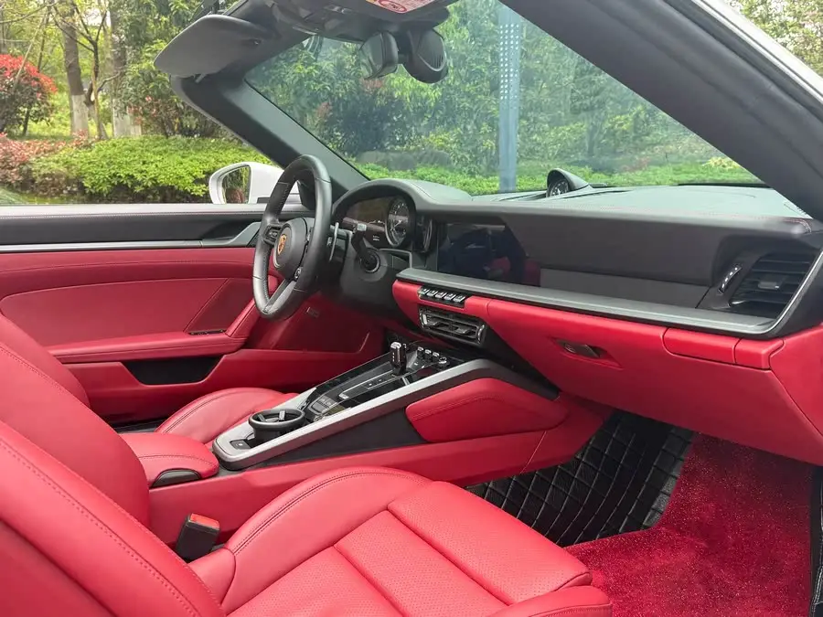 Porsche 911 2022 Targa 4 3.0T