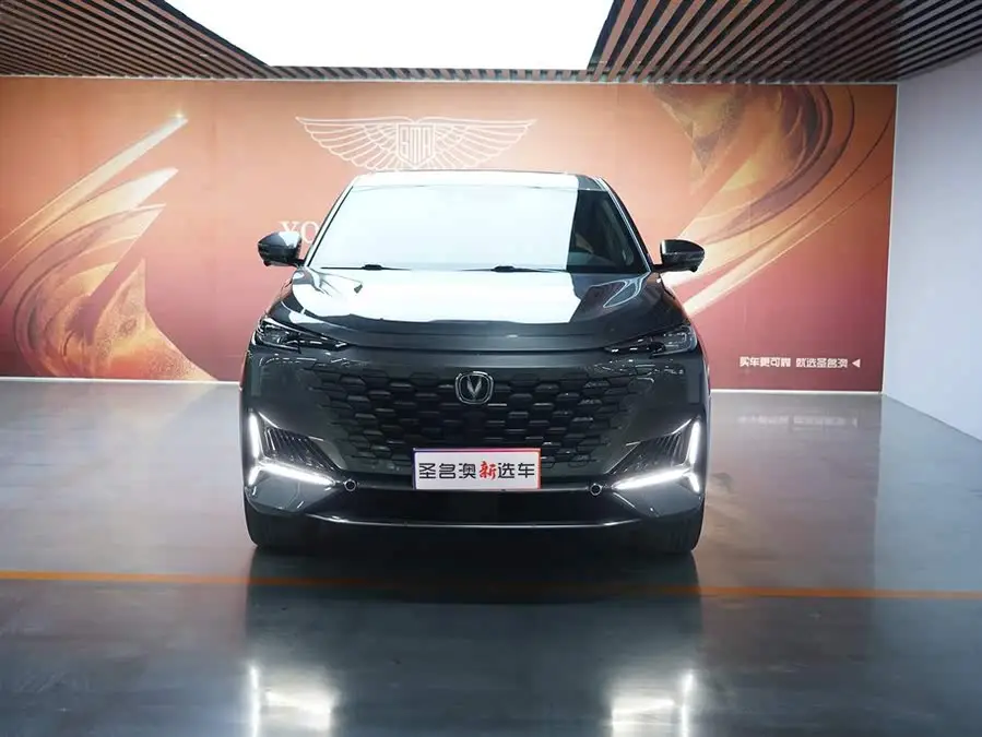 شانجان UNI-K 2021 2.0T الفاخرة