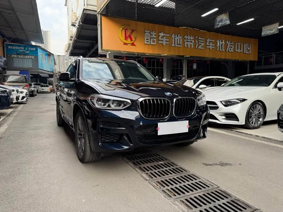 بي إم دبليو X3 2020 xDrive28i حزمة رياضية M