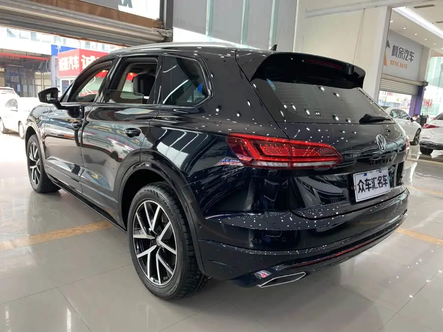 Touareg 2019 3.0 TSI Sport Version National VI