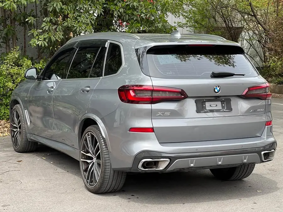 بي إم دبليو X5 2022 xDrive 40Li طراز M الرياضي الفاخر
