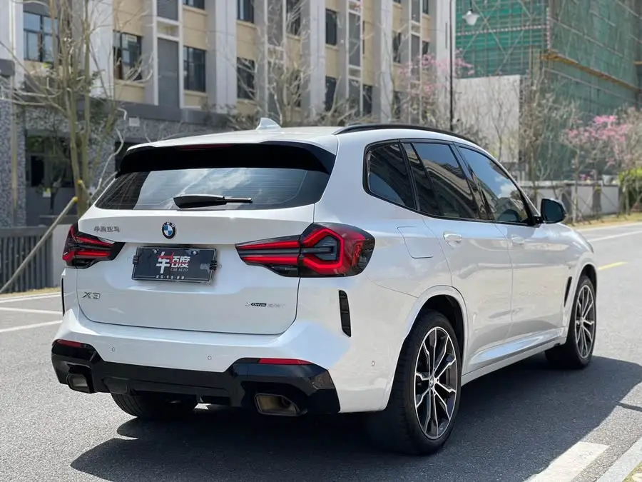 BMW X3 2022 xDrive30i Leading Model M Night Package