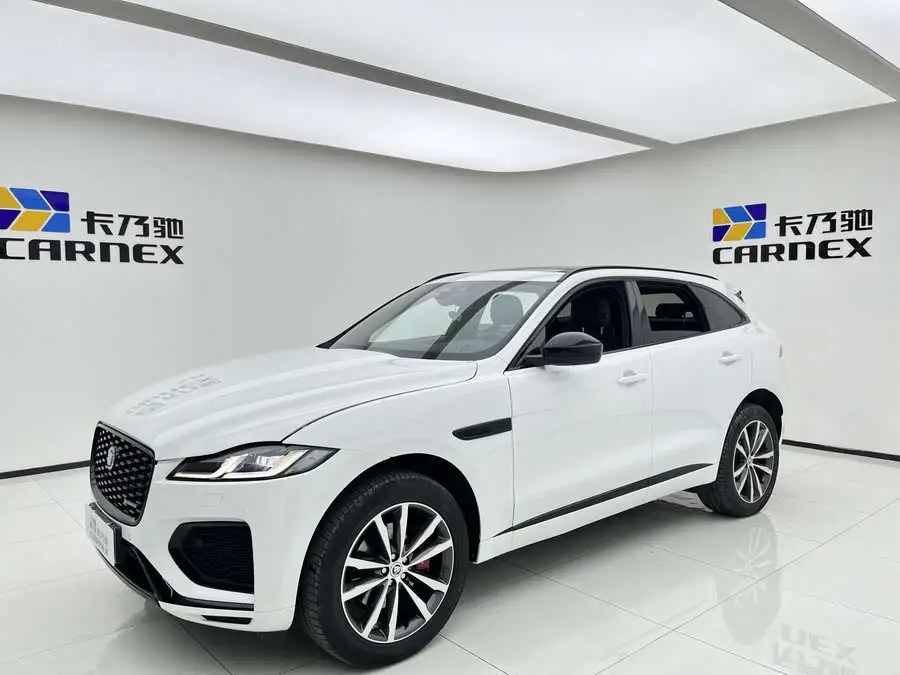 Jaguar F-PACE 2024 P250 R-Dynamic SE