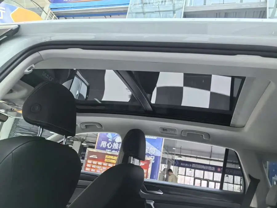 تيرون 2023 280TSI دفع ثنائي فاخرة بلس النسخة المتقدمة