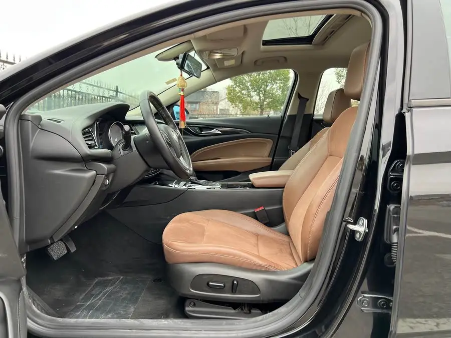 بيوك ريجال 2019 20T طراز النخبة الوطنية VI