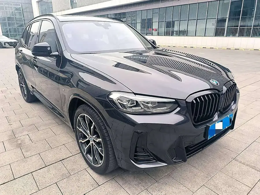 BMW X3 2022 xDrive30i Leading M Night Package