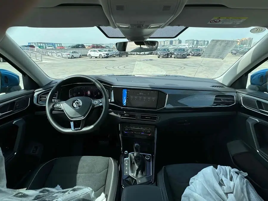 تايرون 2020 طراز 330 TSI دفع ثنائي فاخرة اتصال ذكي برو