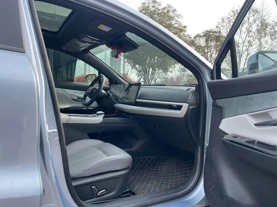 Changan UNI-T 2023 Second Generation 1.5T Flagship Model