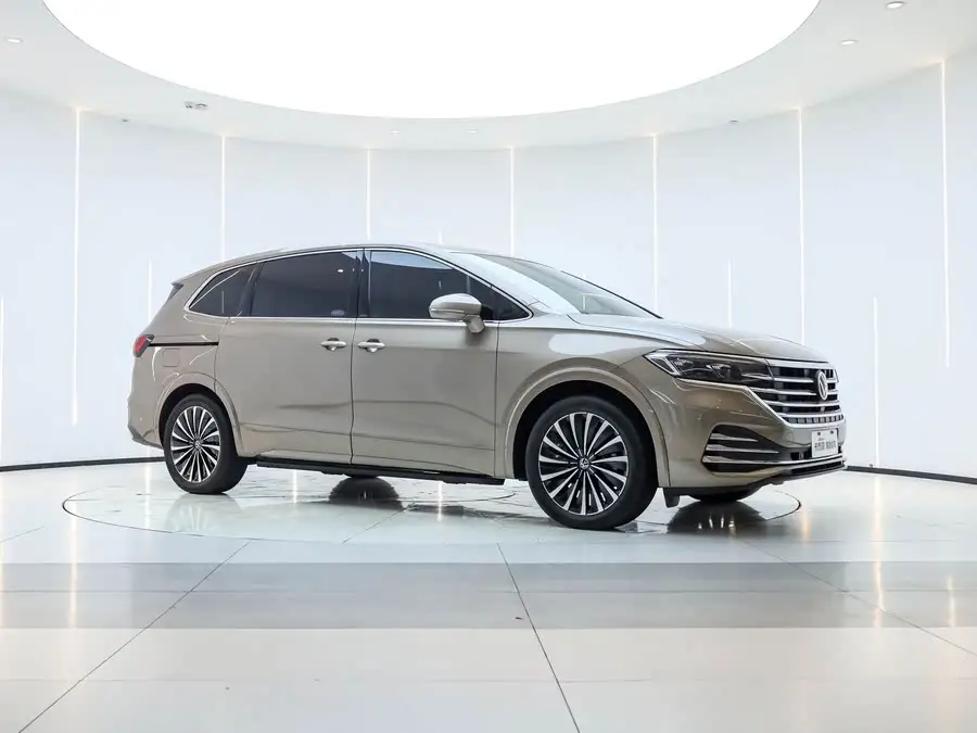 وييران 2023 380TSI النسخة الفاخرة