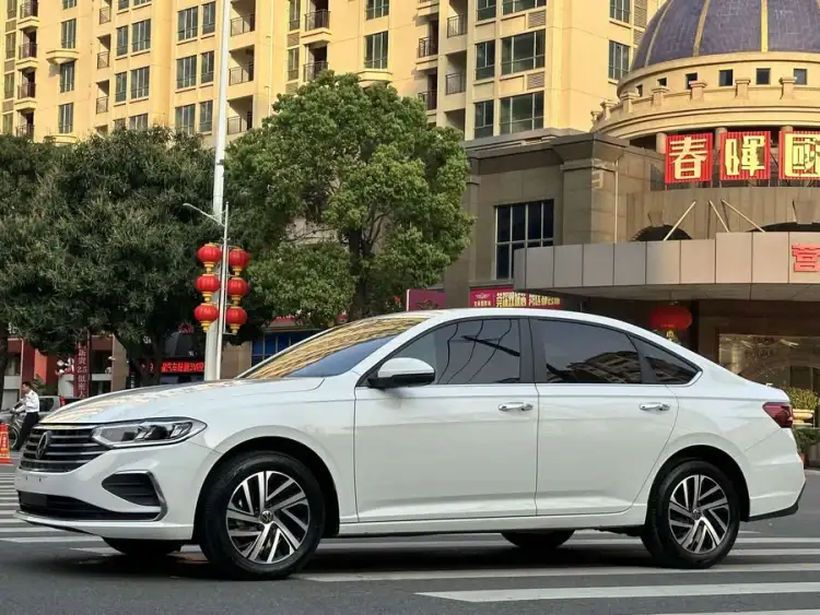 Lavida 2024 300TSI DSG Full Enjoyment Edition