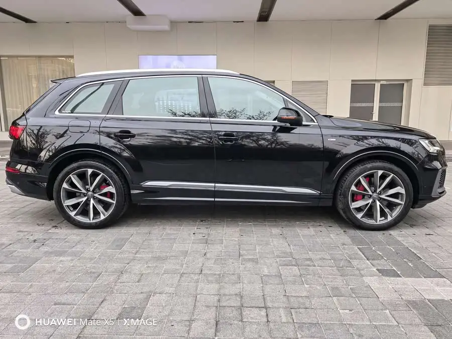 Audi Q7 2020 55 TFSI quattro S line Sport
