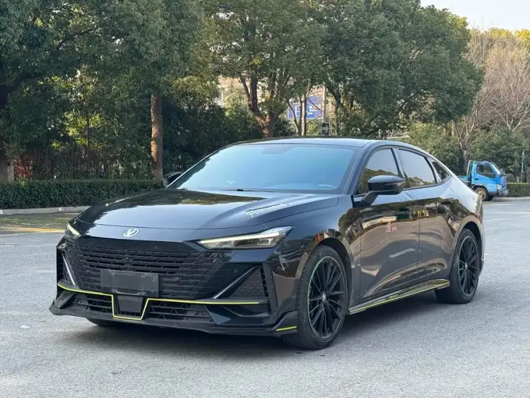 Changan UNI-V 2022 1.5T Excellence