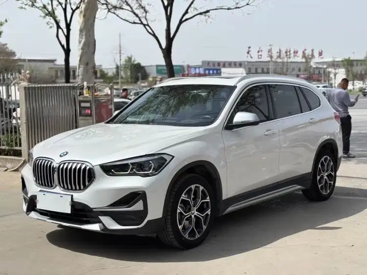 BMW X1 2022 sDrive20Li Luxury Edition