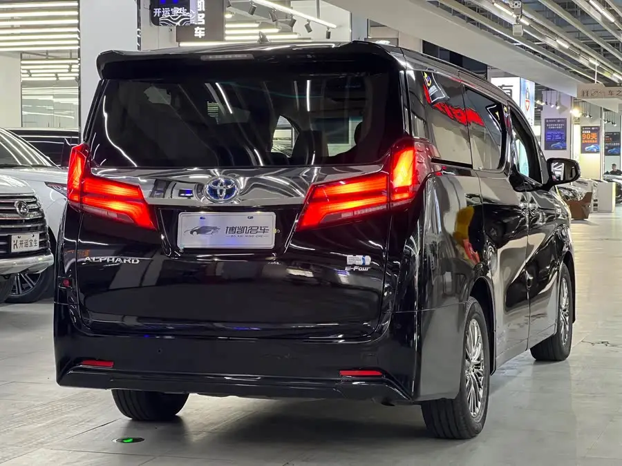 ألفارد 2021 النسخة الفاخرة بمحرك مزدوج سعة 2.5 لتر