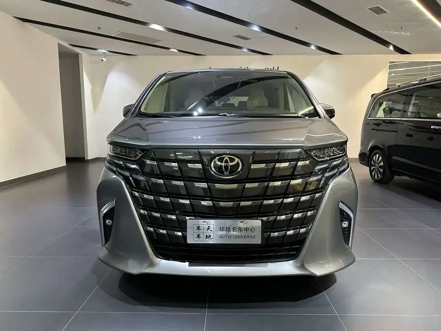 ألفارد 2024 هجين 2.5 لتر فئة بريميوم