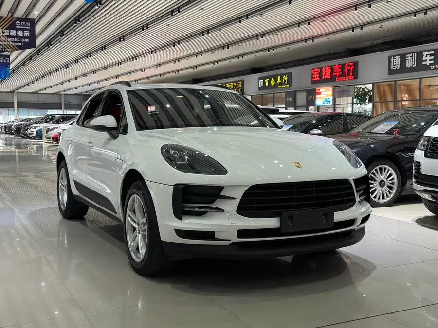 2021 Macan 2.0T