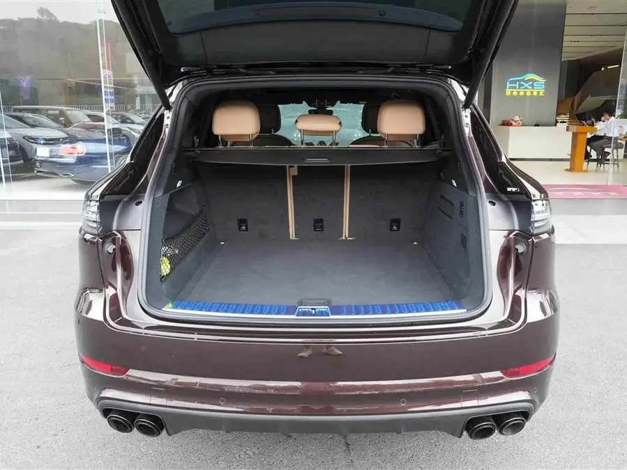 2023 Cayenne S 2.9T Platinum Edition