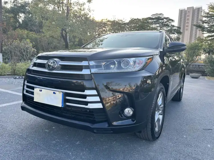 Highlander 2021 2.0T Two-Wheel Drive Premium 7-Seater