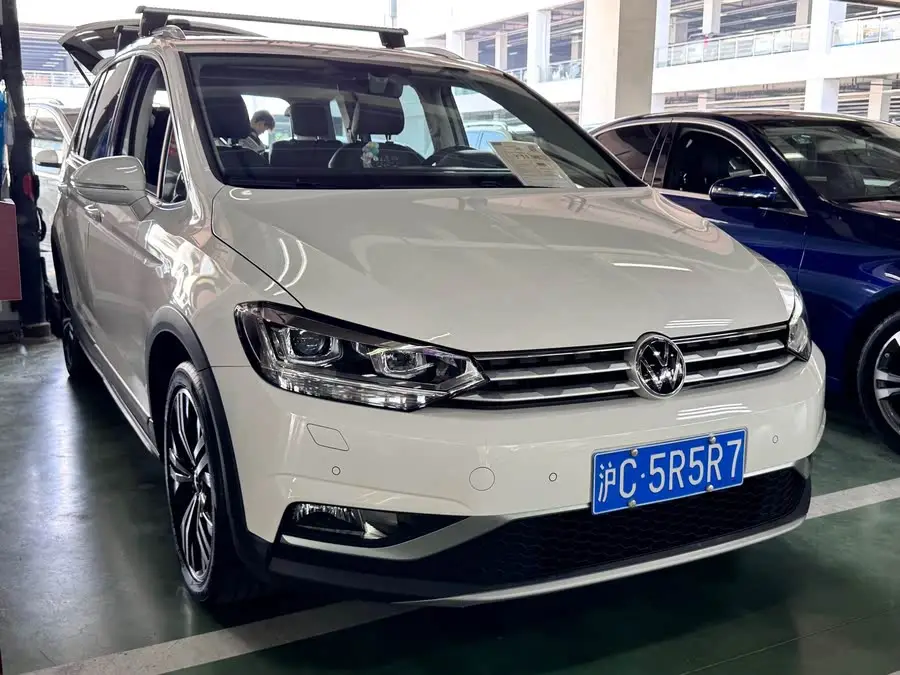 2021 Volkswagen Touran L 280TSI DSG Top Luxury Edition 6-seater