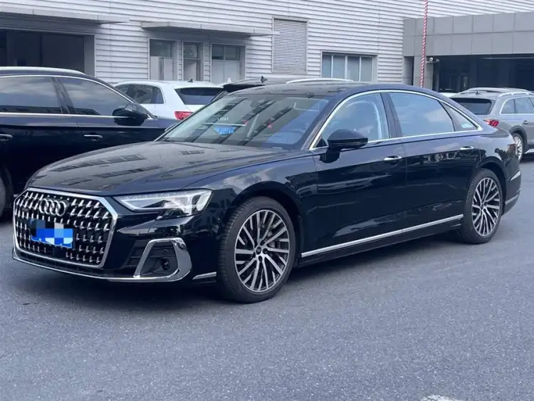 Audi A8 2024 A8L 55 TFSI quattro Flagship