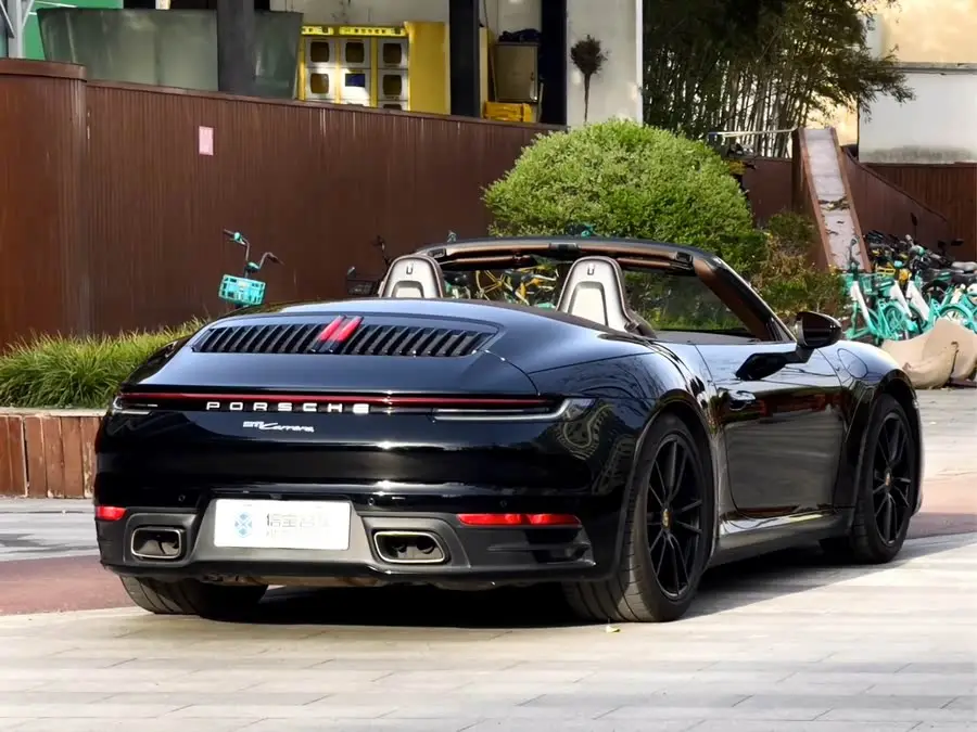 Porsche 911 2020 Carrera Cabriolet 3.0T