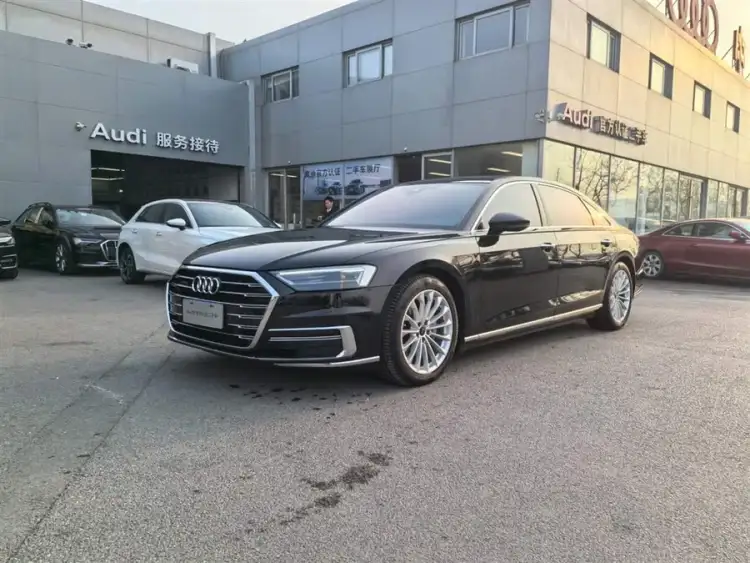 Audi A8 2022 Model A8L 50 TFSI quattro Comfort Edition Collector's Edition
