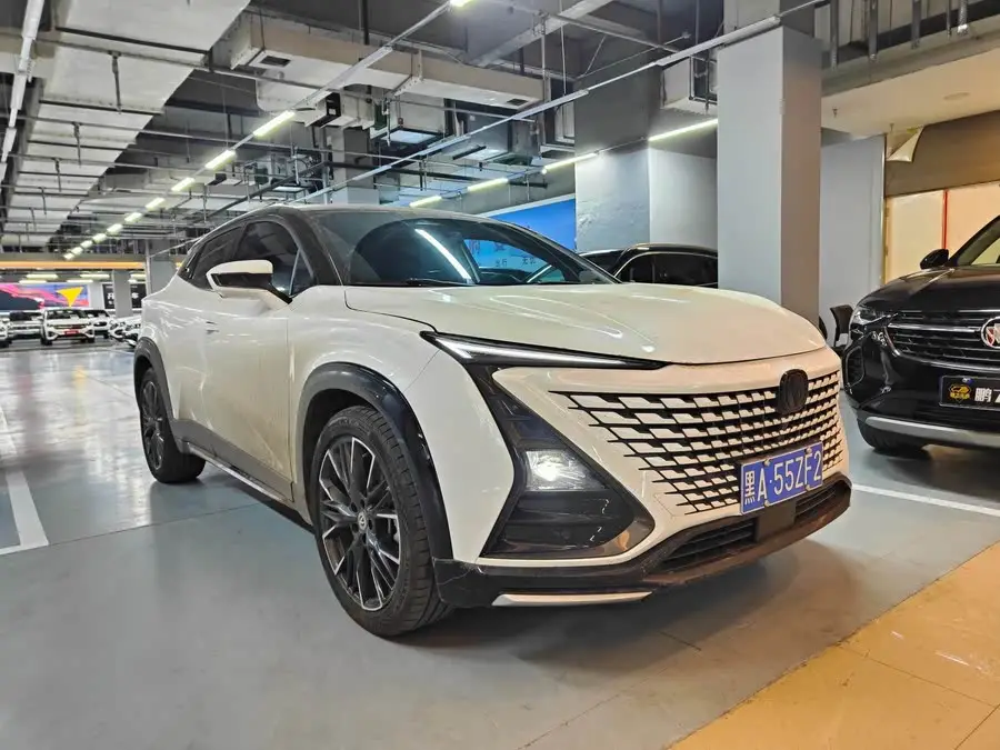 شانغن UNI-T 2023 الجيل الثاني 1.5T الفاخر