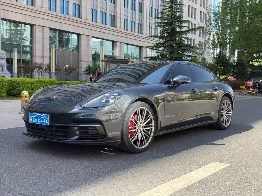 2019 Porsche Panamera 2.9T