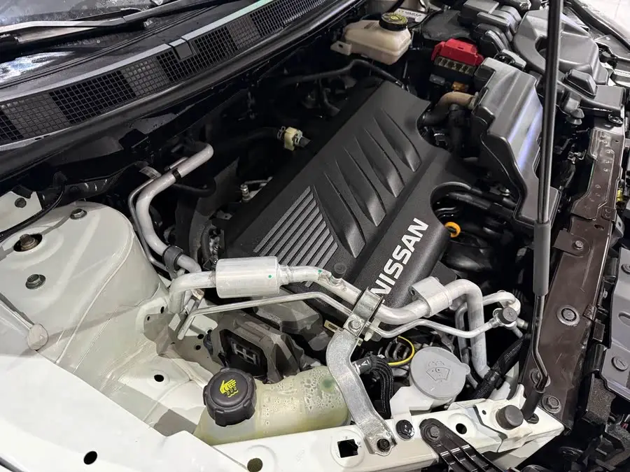 نيسان قاشقاي 2019 2.0 لتر CVT النسخة الذكية