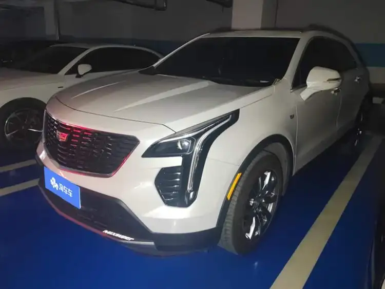 Cadillac XT4 2021 28T FWD Premium