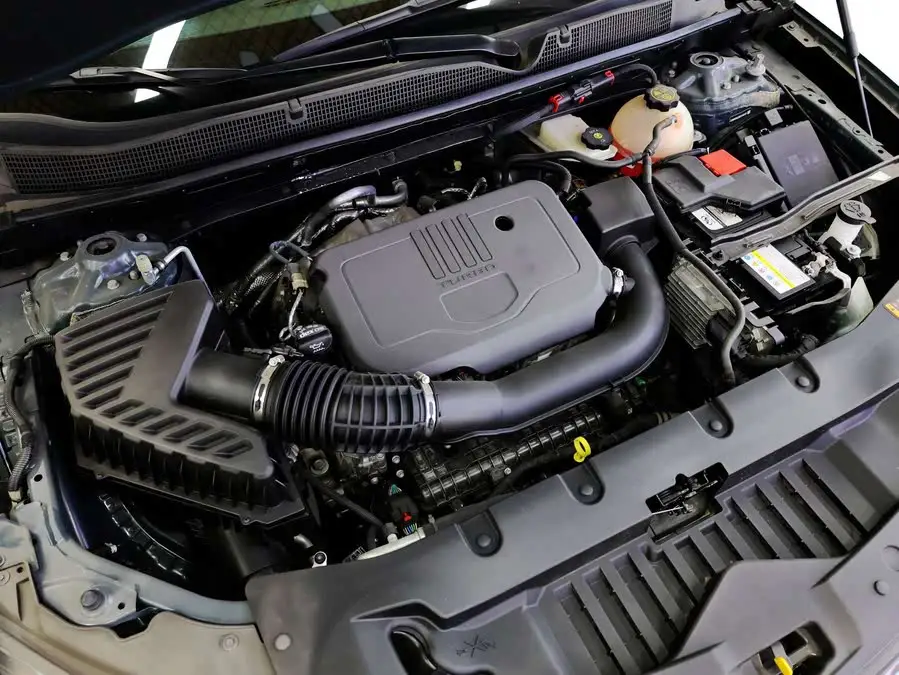 Pioneer 2022 Mild Hybrid 650T 7-seater Premium