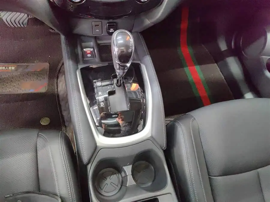 Qijun 2022 Model Facelift 2.0L Two-Wheel Drive Intelligent Connectivity Enjoyment Edition