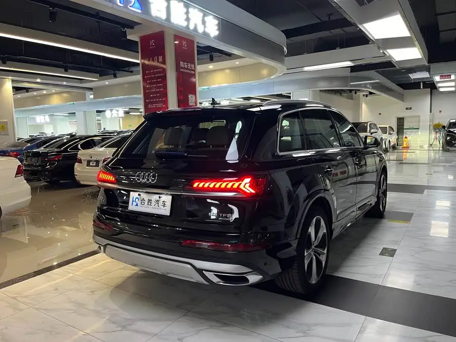 Audi Q7 2022 55 TFSI quattro S line Premium