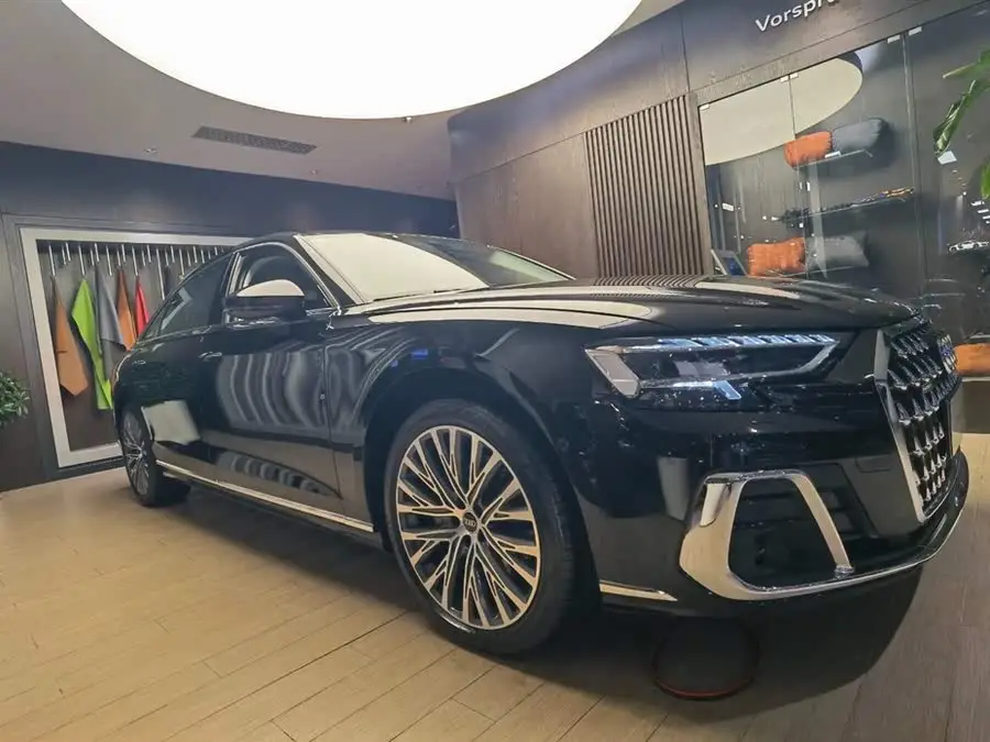 Audi A8 2024 A8L 50 TFSI quattro Excellence