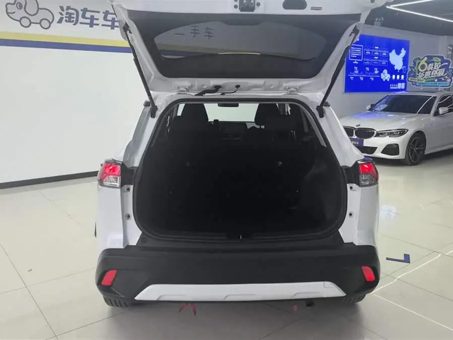 Corolla Cross 2023 2.0L Pioneer Edition