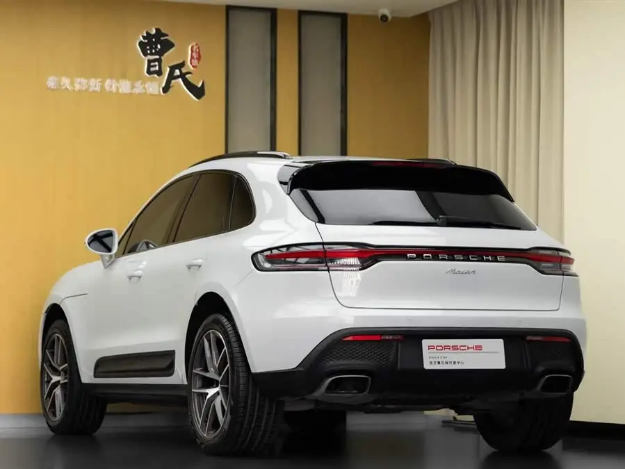 2022 Macan 2.0T