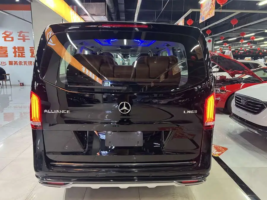 Vito 2023 2.0T Business Edition 7-seater