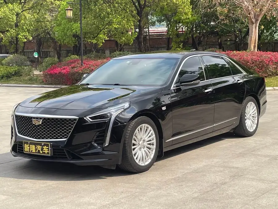 كاديلاك CT6 2021 28T الفاخرة