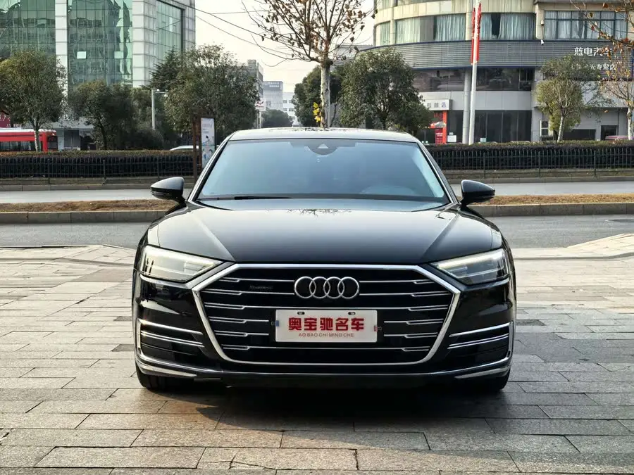 أودي A8 2022 A8L 50 TFSI quattro إصدار الراحة