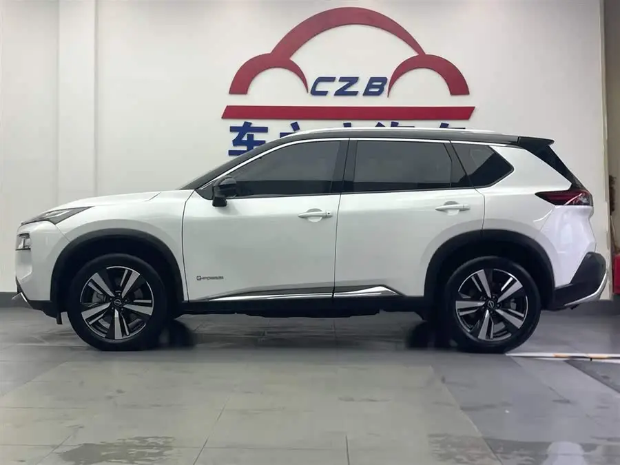 2023 Nissan X-Trail e-POWER Ultra Hybrid Dual Motor 4WD Supreme Edition