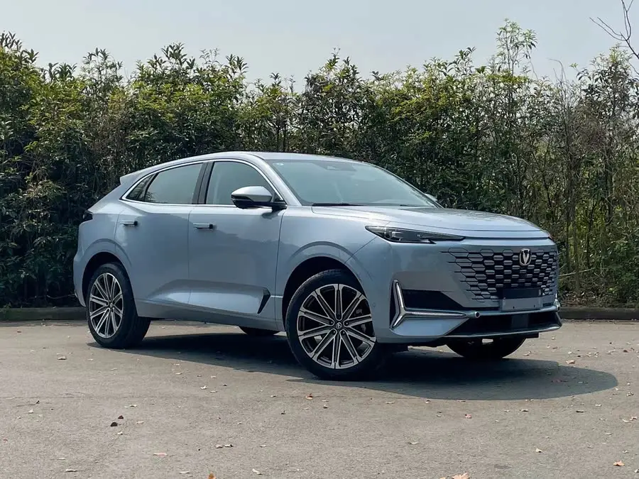 Changan UNI-K 2023 2.0T Two-Wheel Drive Delight Edition