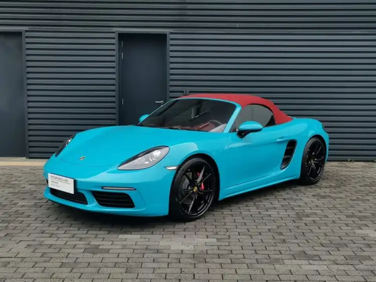 Porsche 718 2020 Model Boxster 2.0T