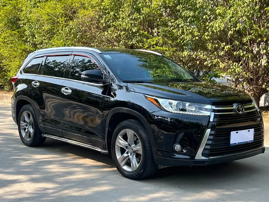 Highlander 2018 2.0T AWD Premium 7-seater National VI