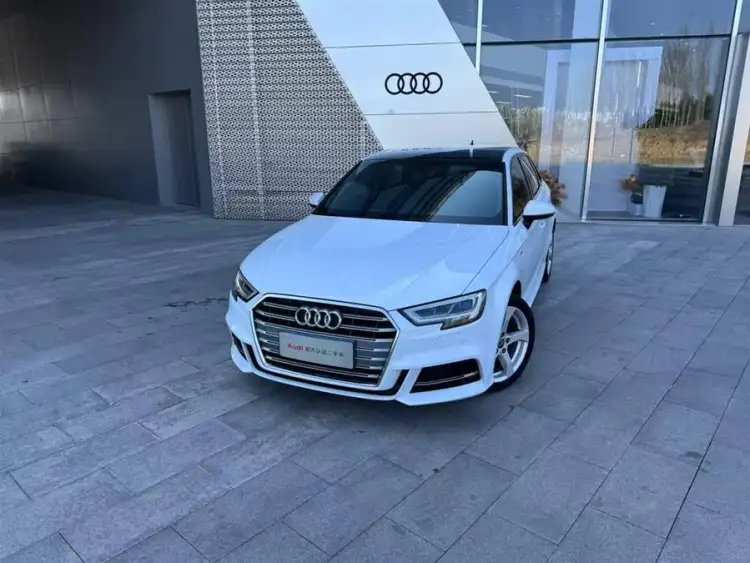 Audi A3 2020 Sportback 35 TFSI Fashion Edition National VI